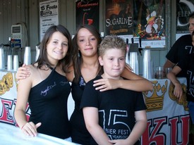 2009-15-F005.jpg