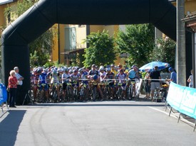 2009-15-F010.jpg
